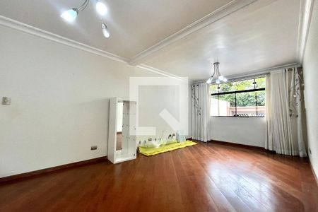 Sala de casa para alugar com 3 quartos, 250m² em Vila da Saúde, São Paulo