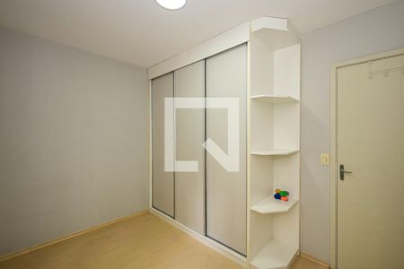 Quarto 1 de apartamento para alugar com 2 quartos, 79m² em Chácara Agrindus, Taboão da Serra