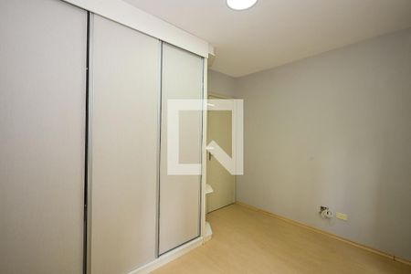 Quarto 1 de apartamento para alugar com 2 quartos, 79m² em Chácara Agrindus, Taboão da Serra