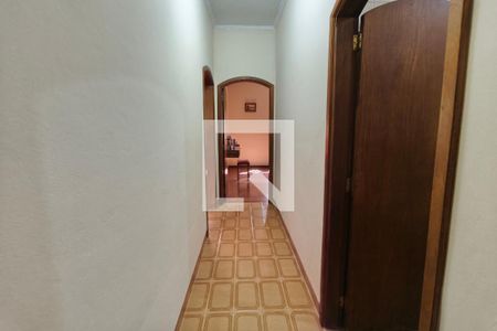 Corredor - Quartos de casa à venda com 3 quartos, 220m² em Vila Progresso, Campinas