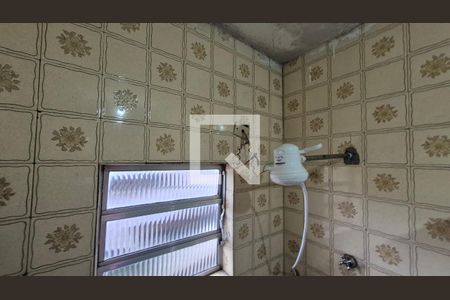 Banheiro de casa à venda com 4 quartos, 250m² em Condomínio Maracanã, Santo André