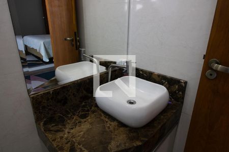 Banheiro do Quarto 1 de casa à venda com 3 quartos, 140m² em Parque Boturussu, São Paulo