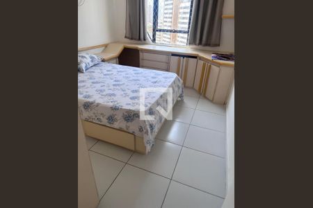 Quarto de apartamento para alugar com 1 quarto, 44m² em Caminho das Árvores, Salvador