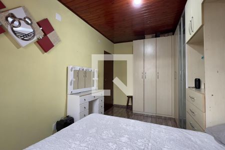 Quarto 1 de casa para alugar com 2 quartos, 120m² em Jardim Flor da Montanha, Guarulhos