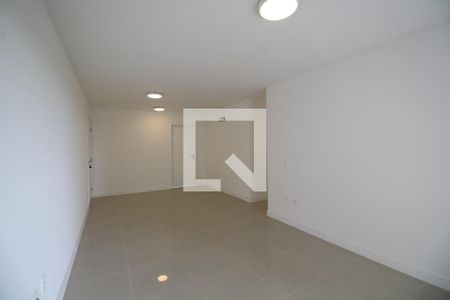 Sala de apartamento para alugar com 3 quartos, 109m² em Barra da Tijuca, Rio de Janeiro