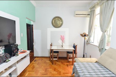 Sala de apartamento à venda com 2 quartos, 80m² em Tijuca, Rio de Janeiro
