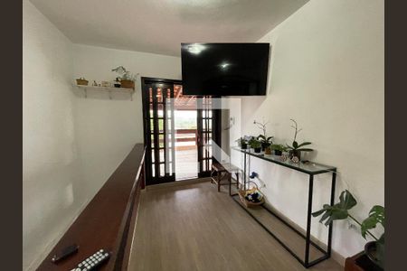 Sala 2 de casa para alugar com 3 quartos, 200m² em Quinta dos Angicos, Cotia