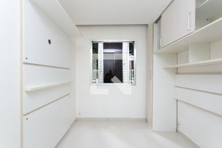 Quarto 1  de apartamento para alugar com 2 quartos, 54m² em Itaquera, São Paulo