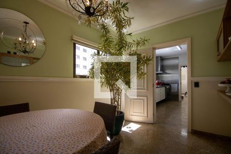 Cozinha de apartamento à venda com 6 quartos, 363m² em Morumbi, São Paulo
