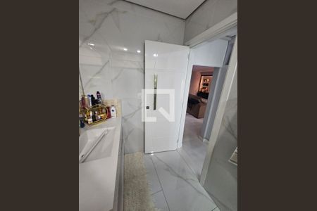 Banheiro de casa para alugar com 2 quartos, 100m² em Parque Pauliceia, Duque de Caxias