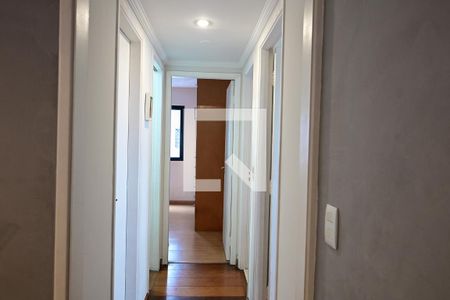 Corredor de apartamento à venda com 3 quartos, 93m² em Vila Progredior, São Paulo