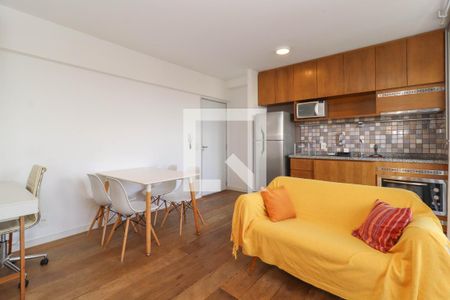 Sala/Cozinha de apartamento à venda com 1 quarto, 37m² em Sumarezinho, São Paulo