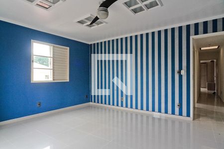 Quarto 1 de casa para alugar com 3 quartos, 211m² em Vila Boacava, São Paulo