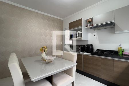 Cozinha de casa para alugar com 2 quartos, 50m² em Jardim Adriana, Guarulhos