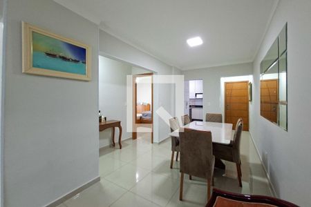 Sala de apartamento para alugar com 3 quartos, 127m² em Guilhermina, Praia Grande