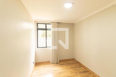 Quarto 2 de apartamento para alugar com 2 quartos, 54m² em Atuba, Curitiba