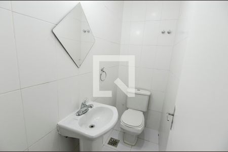 Lavabo de apartamento para alugar com 2 quartos, 100m² em Tijuca, Rio de Janeiro