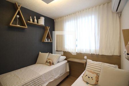 Quarto 1 de apartamento para alugar com 2 quartos, 56m² em Curicica, Rio de Janeiro