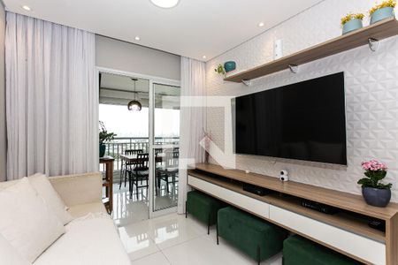 Sala de apartamento à venda com 2 quartos, 69m² em Chácara Seis de Outubro, São Paulo