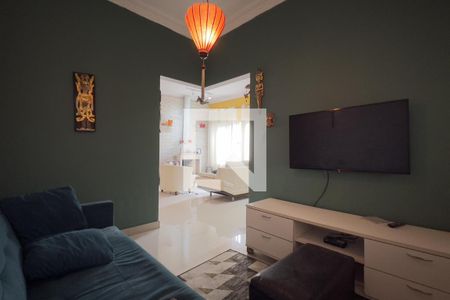 Sala de TV de casa à venda com 3 quartos, 200m² em Vila Pedro Moreira, Guarulhos