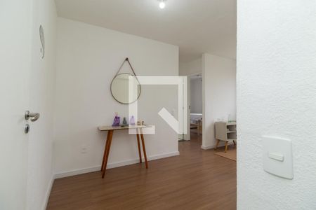 Sala de apartamento para alugar com 2 quartos, 41m² em Parque São Lourenço, São Paulo