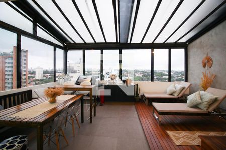 Cobertura privativa  de apartamento à venda com 3 quartos, 140m² em Indianópolis, São Paulo