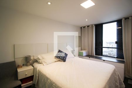 Suíte 1  de apartamento à venda com 3 quartos, 140m² em Indianópolis, São Paulo