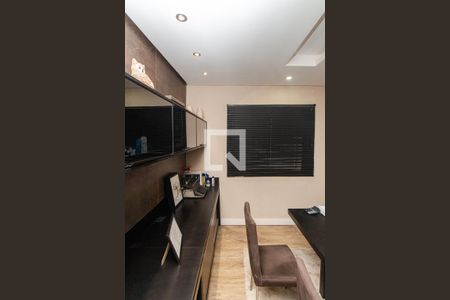 Quarto 2 - Escritório de casa à venda com 4 quartos, 140m² em Vila Paiva, São Paulo
