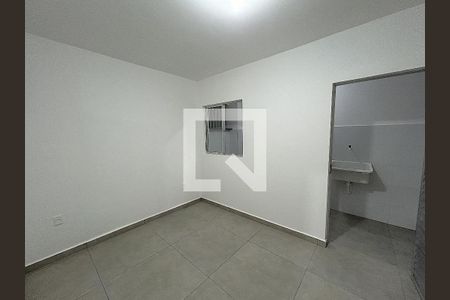 Quarto de casa para alugar com 1 quarto, 55m² em Engenho de Dentro, Rio de Janeiro