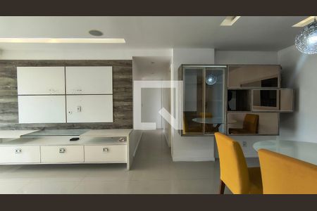 Sala de apartamento para alugar com 3 quartos, 113m² em Recreio dos Bandeirantes, Rio de Janeiro