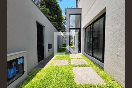 Área externa de casa à venda com 4 quartos, 550m² em Jardim Luzitania, São Paulo