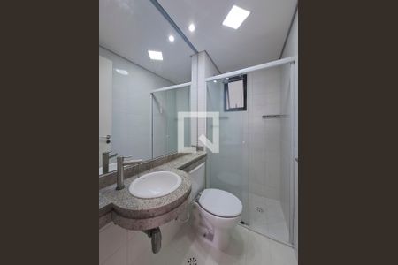 Banheiro social de apartamento à venda com 3 quartos, 70m² em Lauzane Paulista, São Paulo