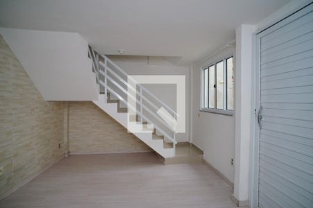 Sala de casa para alugar com 2 quartos, 120m² em Largo do Barradas, Niterói