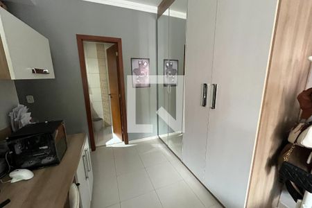 Suite de apartamento para alugar com 2 quartos, 75m² em Jardim Guanabara, Rio de Janeiro