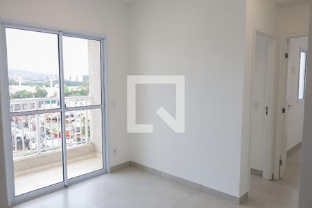 Apartamento à venda com 2 quartos, 45m² em Quitaúna, Osasco