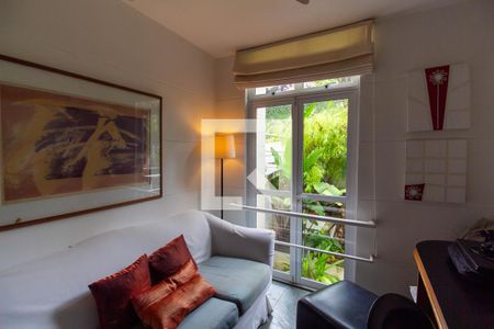 Casa de Condomínio à venda com 4 quartos, 250m² em Badu, Niterói