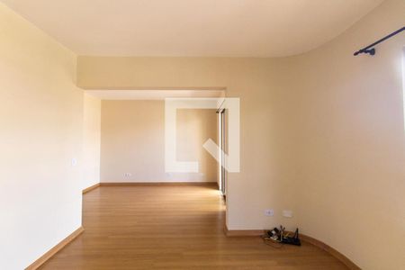 Sala de casa para alugar com 3 quartos, 121m² em Novo Mundo, Curitiba