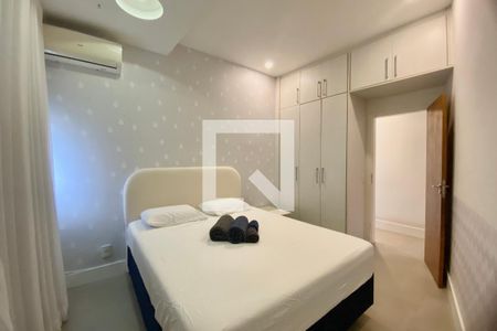 Quarto 1 de apartamento para alugar com 3 quartos, 140m² em Ipanema, Rio de Janeiro