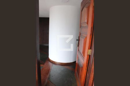 entrada de casa para alugar com 4 quartos, 160m² em Califórnia, Nova Iguaçu