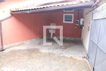 Casa para alugar com 4 quartos, 160m² em Califórnia, Nova Iguaçu