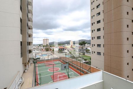 Apartamento para alugar com 210m², 3 quartos e 1 vagaVista - Quarto 3 - Suíte