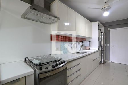 Apartamento para alugar com 210m², 3 quartos e 1 vagaCozinha
