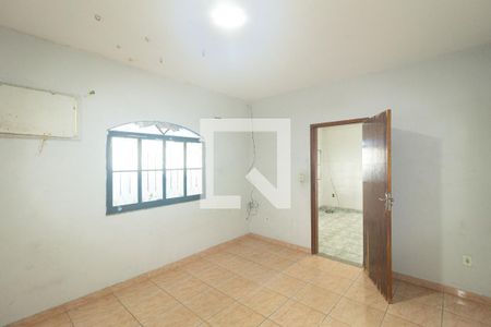 Quarto de kitnet/studio para alugar com 1 quarto, 30m² em Guaratiba, Rio de Janeiro