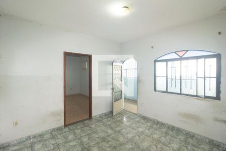 Sala de kitnet/studio para alugar com 1 quarto, 30m² em Guaratiba, Rio de Janeiro