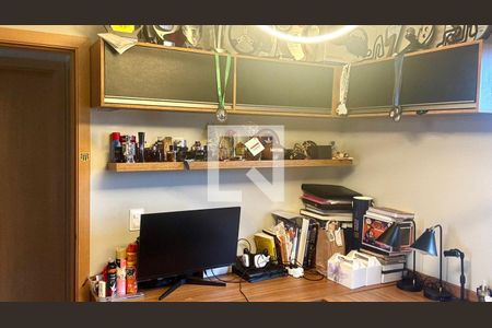 Quarto  de apartamento à venda com 3 quartos, 64m² em São Lucas, Belo Horizonte