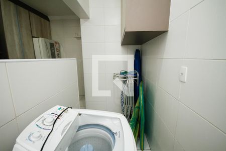 Área de Serviço de apartamento para alugar com 2 quartos, 91m² em Vila Tupi, Praia Grande