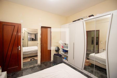 Quarto Suíte de casa à venda com 4 quartos, 360m² em Bom Jesus, Contagem