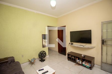 Sala de casa para alugar com 4 quartos, 360m² em Bom Jesus, Contagem