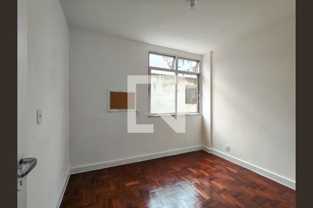 Quarto 1 de apartamento para alugar com 2 quartos, 75m² em Imperial de São Cristóvão, Rio de Janeiro