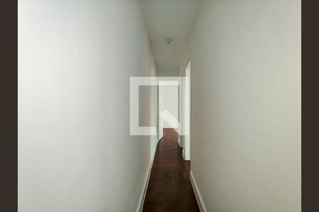 Corredor de apartamento para alugar com 2 quartos, 75m² em Imperial de São Cristóvão, Rio de Janeiro